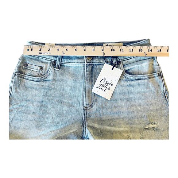 NEW Cosmic Blue Love Mid Rise Cuffed Denim Jean SHORT Womens 27/4 Distressed NWT - Picture 7 of 8